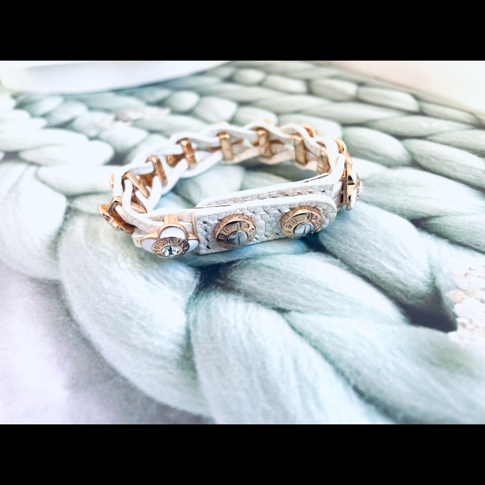 Henri Bendel White Leather Rivet and Crystal Logo Snap Bracelet - Picture 6 of 7